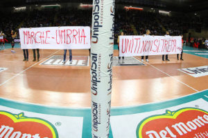 Il big match tra Marche e Umbria, regioni colpite dai sismi di agosto e ottobre.